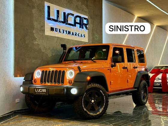 JEEP WRANGLER 3.6 UNLIMITED SPORT 4X4 V6 GASOLINA 4P AUTOMÁTICO